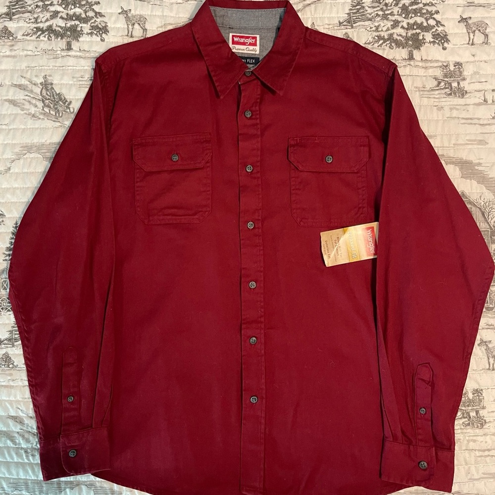 Wrangler*Premium Quality*Size L*Red* Button-Down*Long Sleeve*Double Pocket Shirt